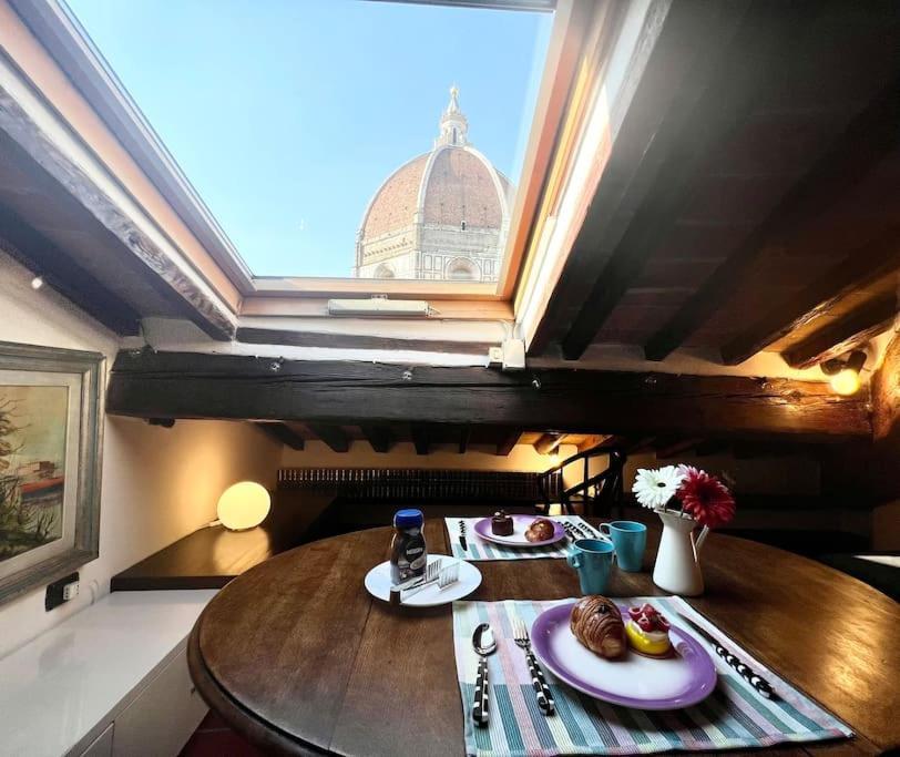 Apartamento La Mansarda Dei Pittori Vista Duomo